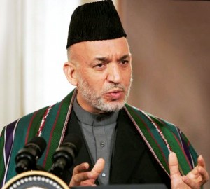 Hamid Karzai 2006 09 26 300x270 Karzai: USA ja Taliban sepitsevad koos USA missiooni pikendamist