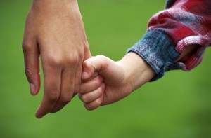 child_holding_hand